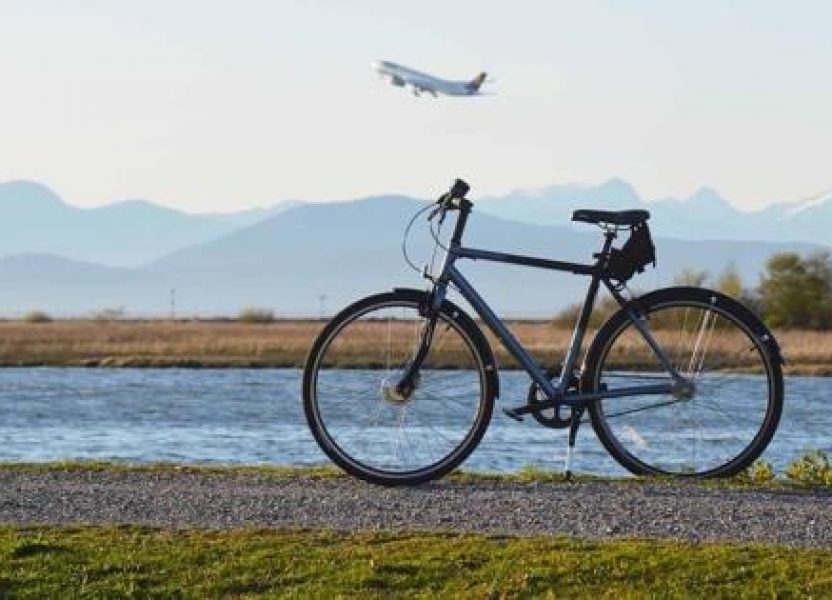 Air travel with an e-bike